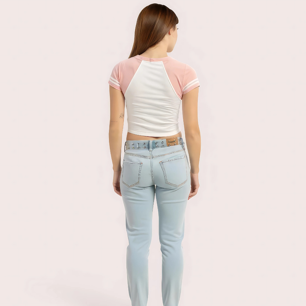 Women's Pink "Brooklyn 76" V-Neck Crop Top – Sporty Graphic Tee Snazzyway