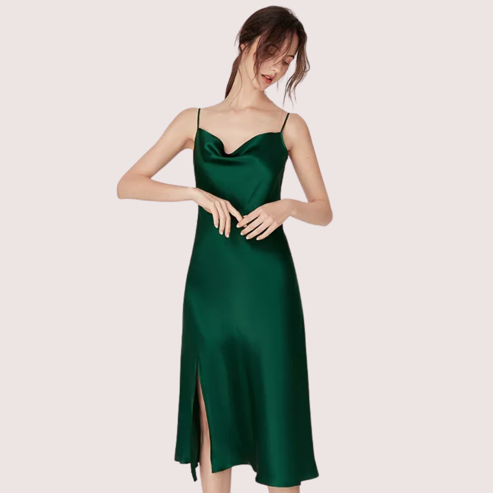 Luxurious Women&#39;s Silk Satin Sleepwear Nightdress